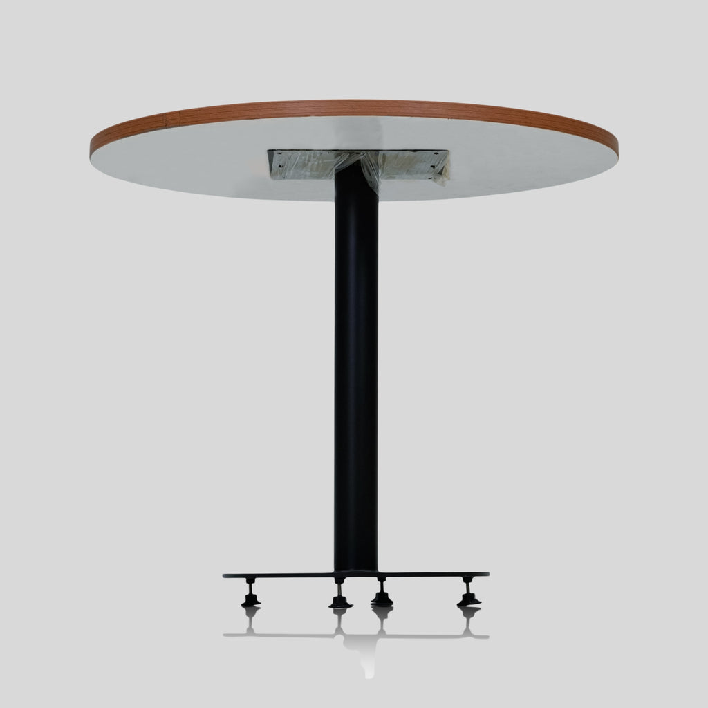 Rhine Office Table – Sleek, Sturdy, and Designed for Collaboration