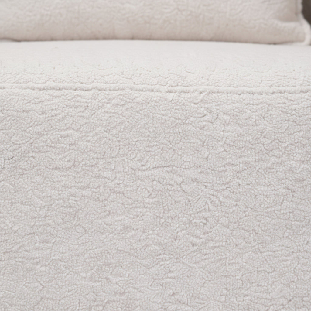 Ford Lobby Chair – Luxurious Fabric Lounge Chair for Lobbies & Reception Areas