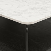 292E Coffee Table – Contemporary Contrast with Sleek Structural Elegance