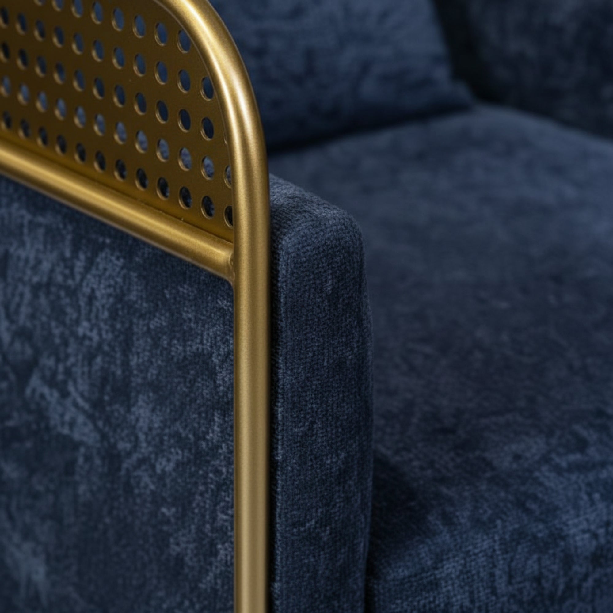 Miana Lobby Chair – Modern Fabric Lounge Chair with Comfortable Seating