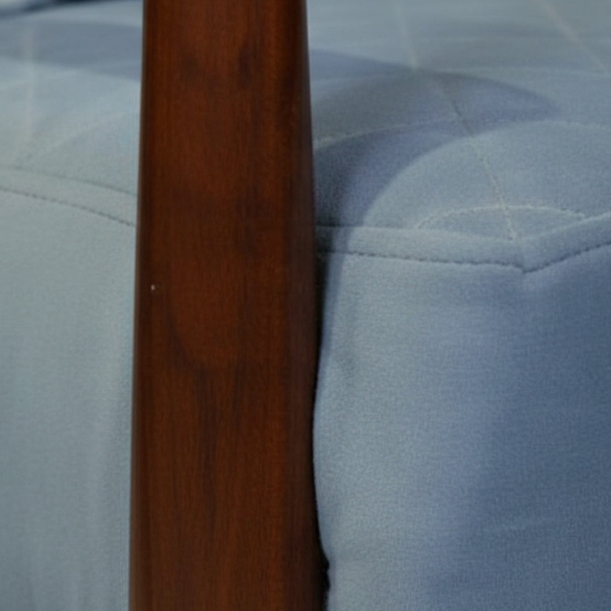 Alpha Lobby Chair – Modern Fabric Lobby Chair for Lobbies & Bedrooms